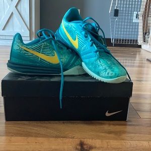 Nike KB Mentality Blue